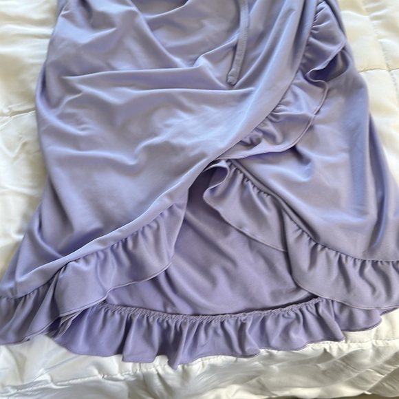 Dress - Picture 4 of 4